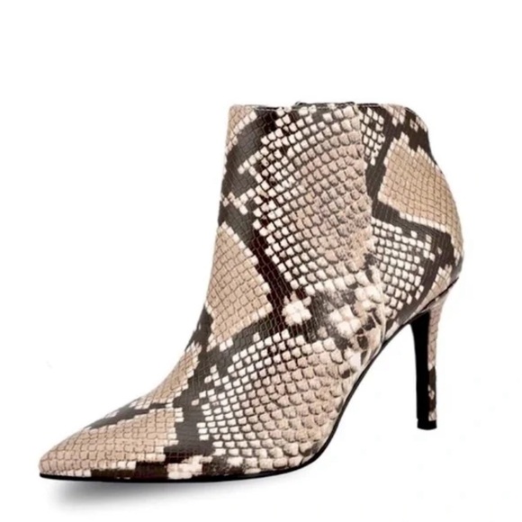 Faux Snake Skin Booties - Picture 1 of 5